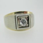 14k Yellow Gold Approx 1/3ct Round Brilliant Cut Diamond Men's Band Ring Size 10 - Image 2