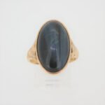 Vintage 18k Yellow Gold Men's or Unisex Oval Domed Black Tiger's Eye Ring Size 8 - Image 2