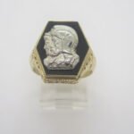 10k Yellow Gold Mens Black Onyx Soldier Profile Signet Ring Size 8 1/4 - Image 2