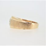 14K Yellow Gold Brushed Side Detail APP .60ct Round Diamond Mens Wedding Band Ring Sz 10 - Image 2