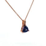 14K R Gold 2.20ct Trillion Cut Tanzanite with Diamond Accent Necklace 18" - Image 2